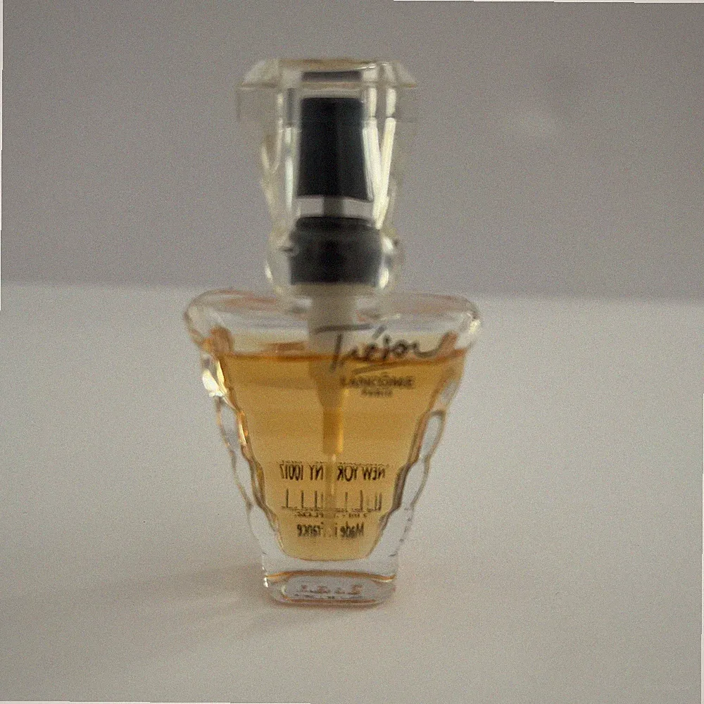 Tresor Lancome Mini Perfume Eau de Parfum Paris .16 Oz 5ml Made in France Sample
