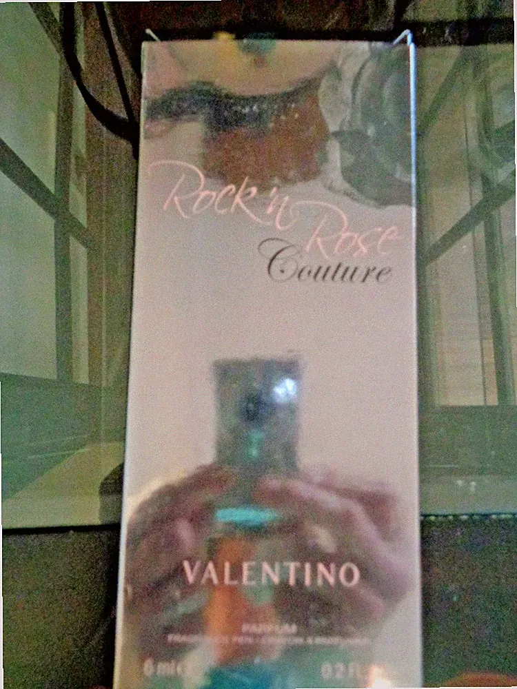 Valentino Rock'N Rose Couture Parfum Perfume .2 oz Rollerball w/Box