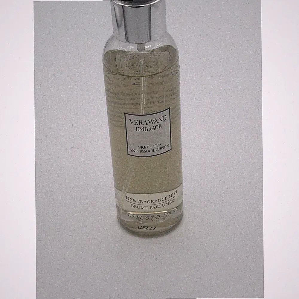 Vera Wang Embrace Green Tea & Pear Blossom Fine Fragrance Mist 4.0 fl oz 118 ml