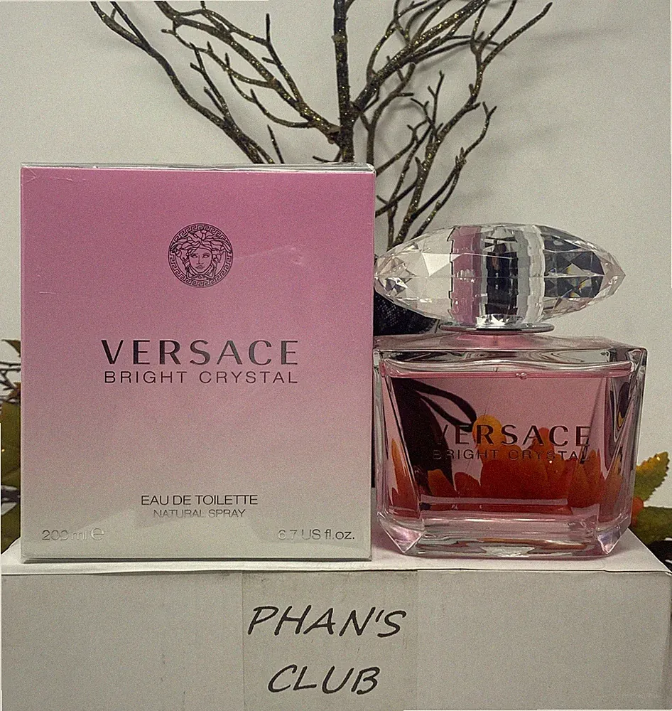 Versace Bright Crystal 6.7oz Eau de Toilette Floral Fruity Perfume for Women