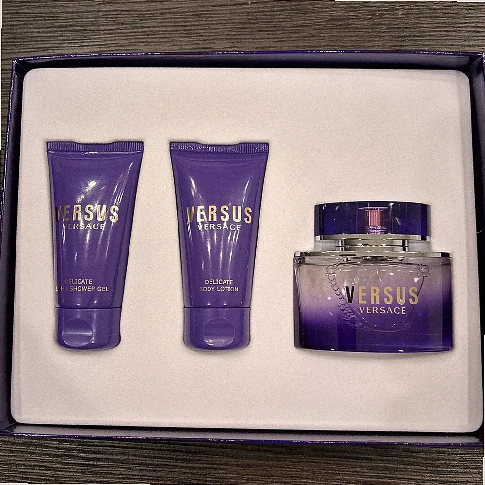 Versace Versus Gift Set Spray Perfume Lotion, Bath Gel 1.7oz Eau De Toilette