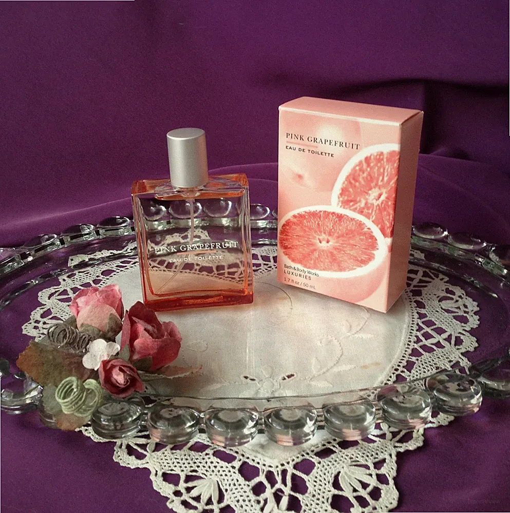 ~'~Very Rare! Bath & Body Works ~'~Pink Grapefruit~'~ Eau de Toilette Perfume~'~