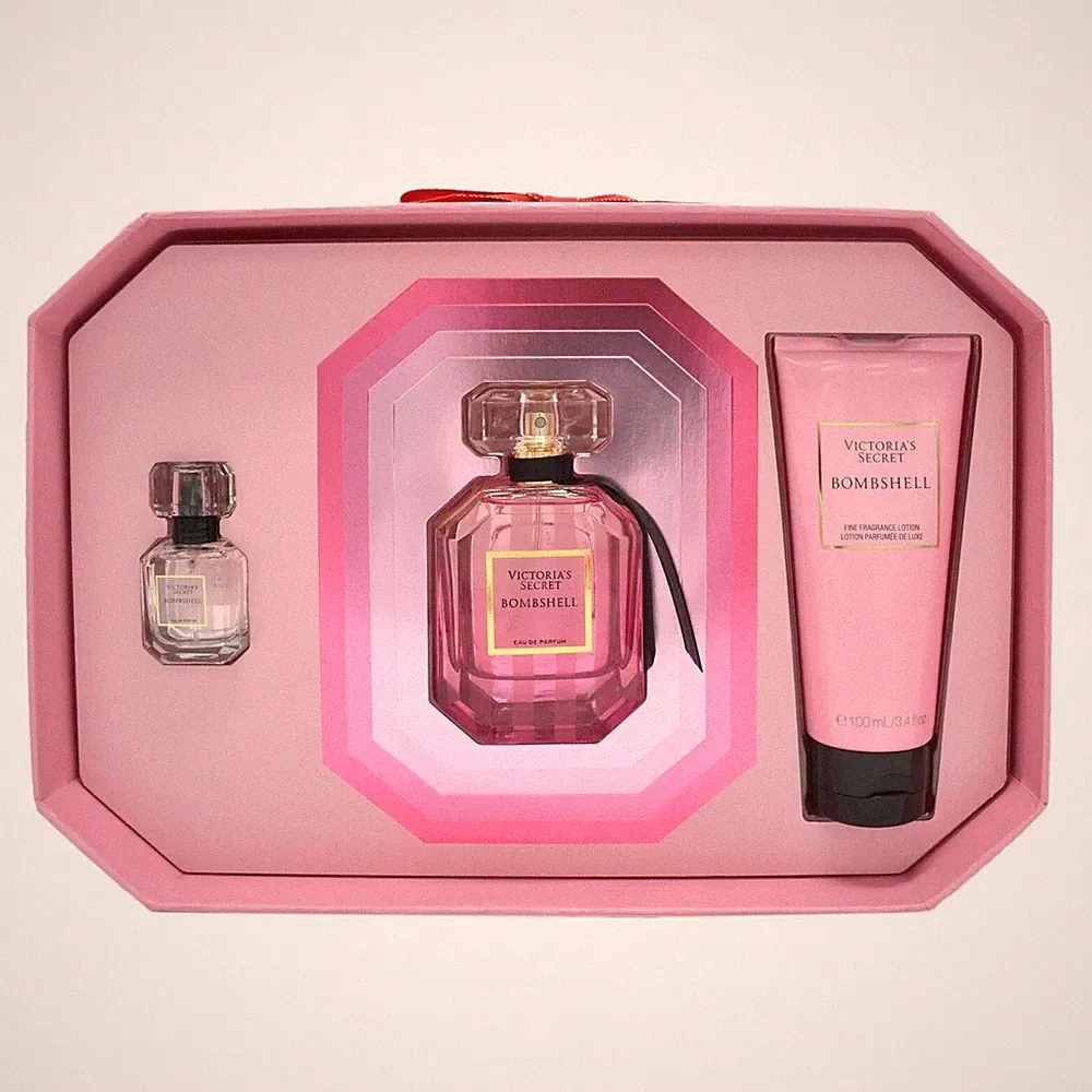Victoria's Secret Bombshell 3 Piece Gift Set 1.7 Fl Oz Perfume Lotion Edp New