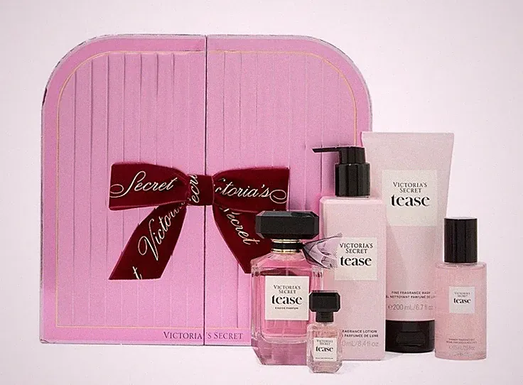 Victoria’s Secret Tease Ultimate Scent Lovers Gift Set