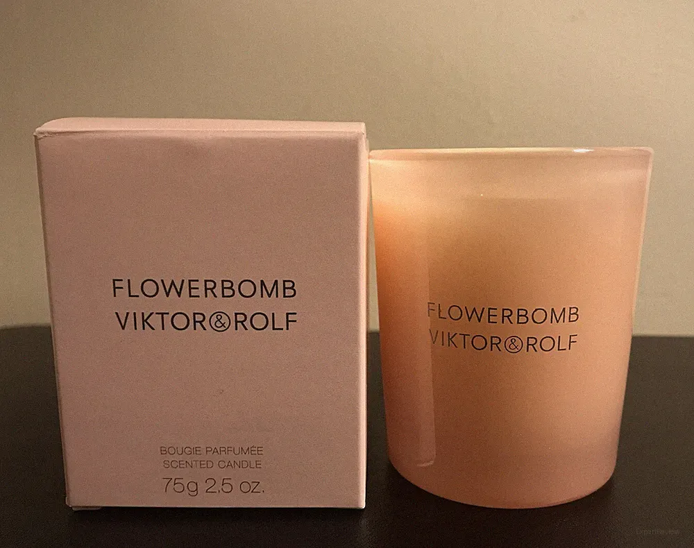 Viktor & Rolf FLOWERBOMB Perfumed Scented CANDLE 2.5 oz 75 g NEW