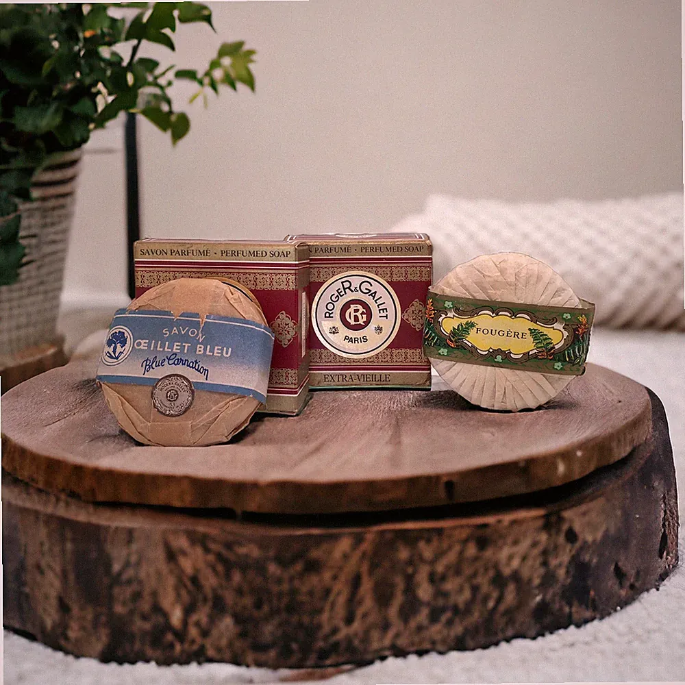 Vintage Roger & Gallet Perfumed Soaps ~ Ceillet Bleu, Fougere and Extra-Vieille