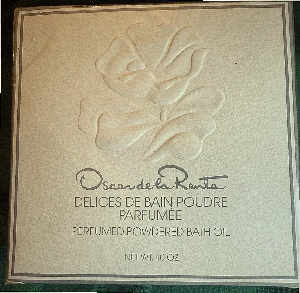 VTG Oscar De La Renta perfumed Powdered Bath Oil 10 Oz NEW OLD STOCK SEALED