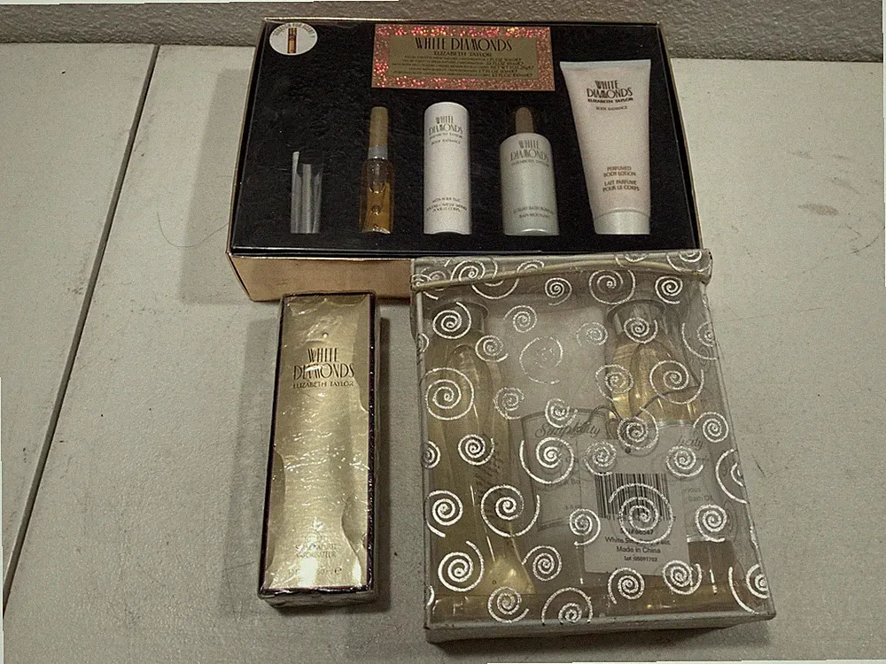 White Diamonds Perfume 5 Piece Gift Set for Women NEW IN BOX