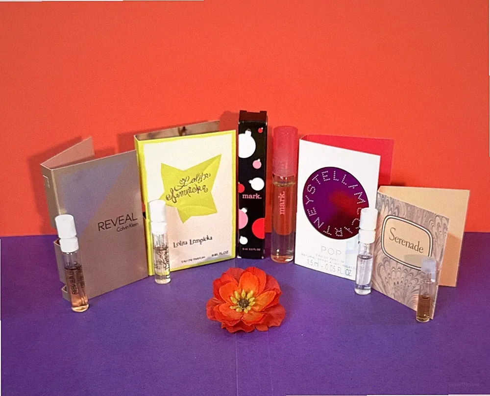 Women's Designer Perfume Samples: Reveal, Lolita, Lemon Sugar, Pop, Serenade